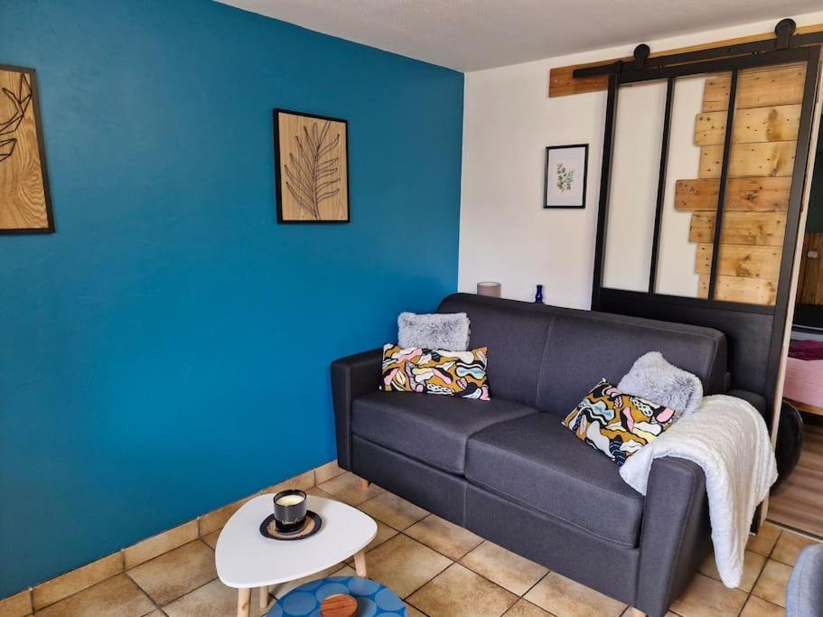 La Jolie Parenthese Apartment Longevilles-Mont-dʼOr Екстериор снимка